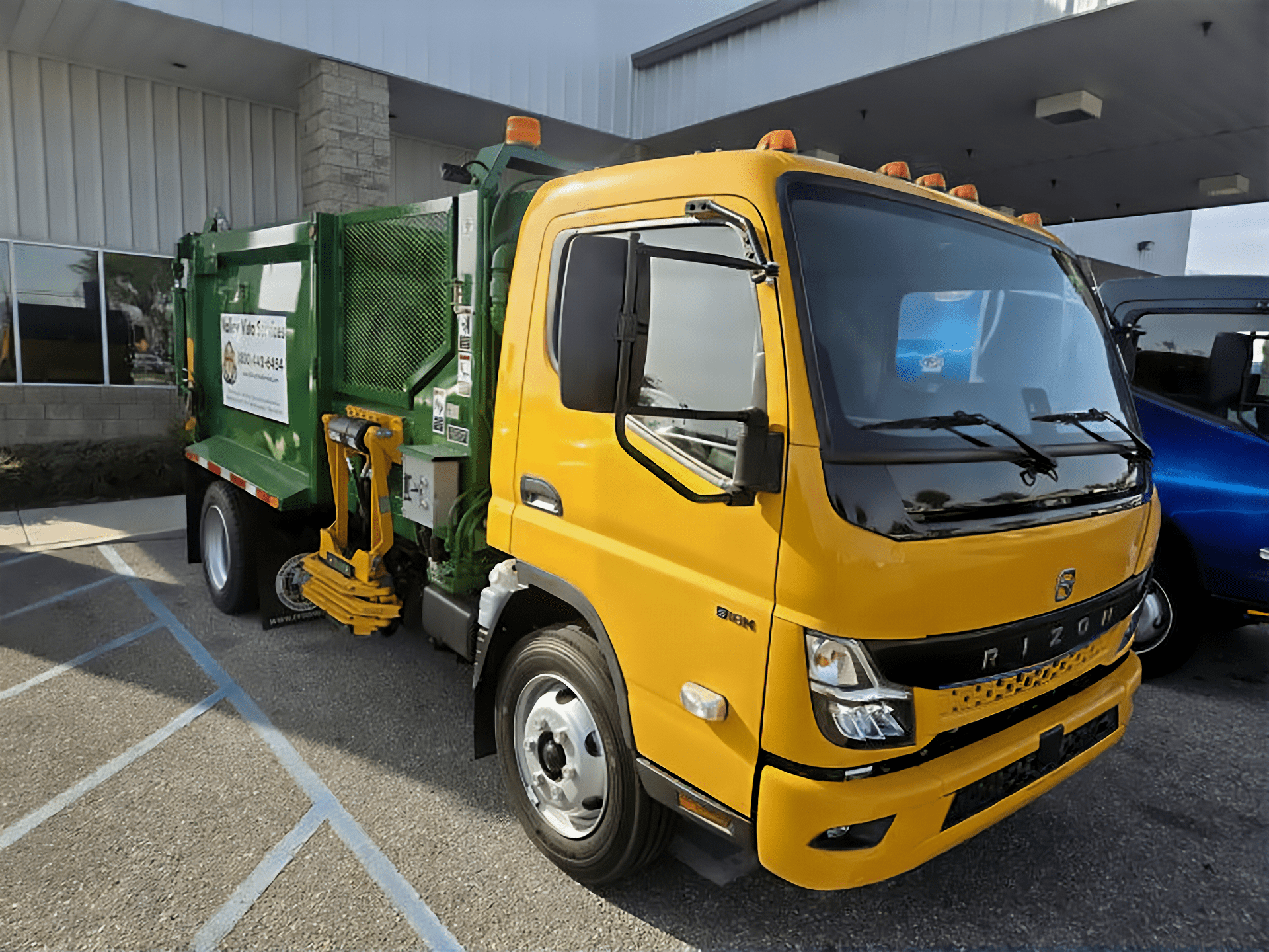 electric garbage truck and electric refuse truck